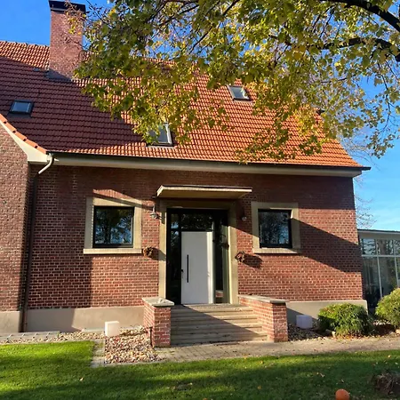 Dreckerhook, Oasis To Slow Down! Apartment